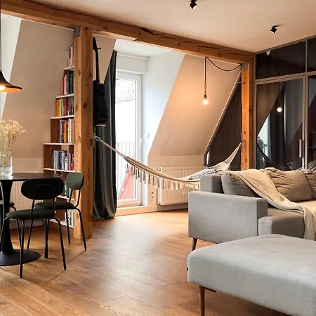 Za Grobla Apartment